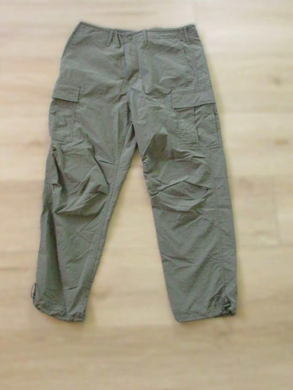 American Eagle Olive Green Parachute Cargo Pants Mens Medium 36x29